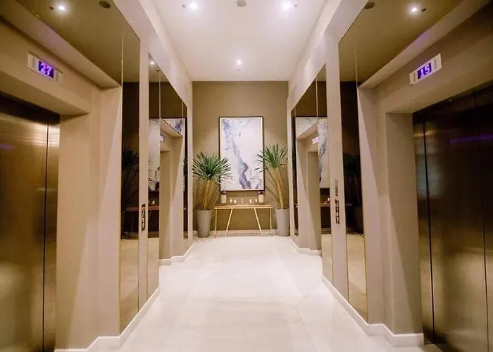 Centrally Located @ D Heart Of Units By Felicity 2* Cebu